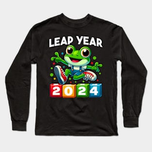 Funny Frog Leap Year 2024 February 29th Leap Day Birthday Long Sleeve T-Shirt